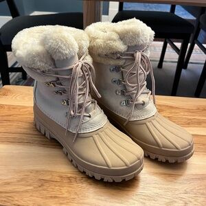 J. Crew Perfect Winter boots with sherpa